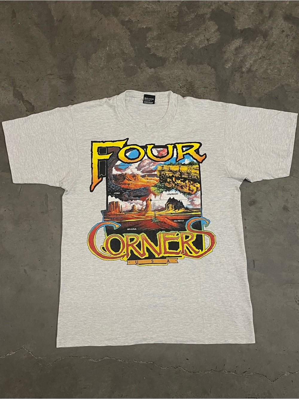 Vintage 1980s Four Corners Utah Colorado Arizona New Mexico USA T-shirt